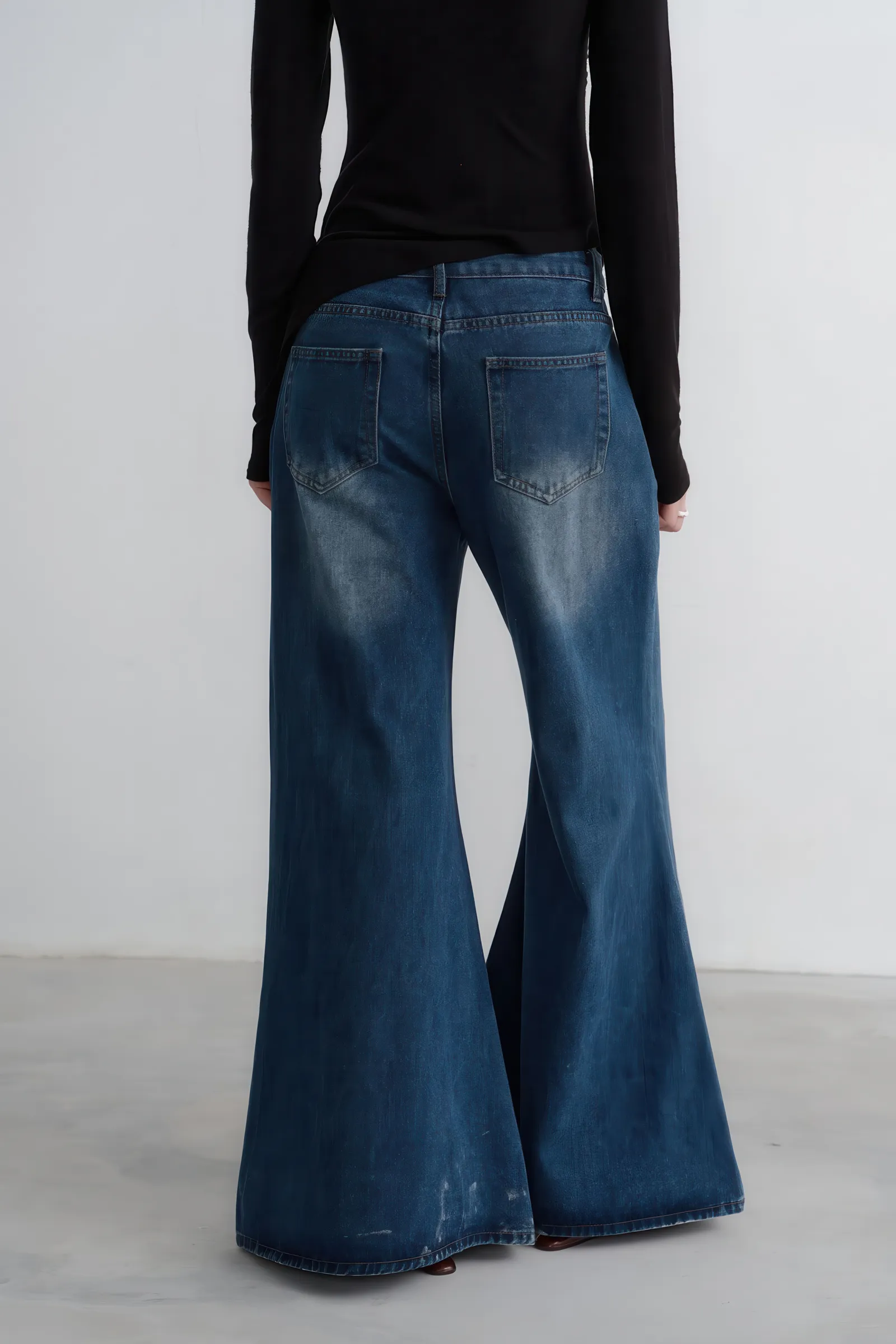 American Casual High-Waisted Flare Jeans
