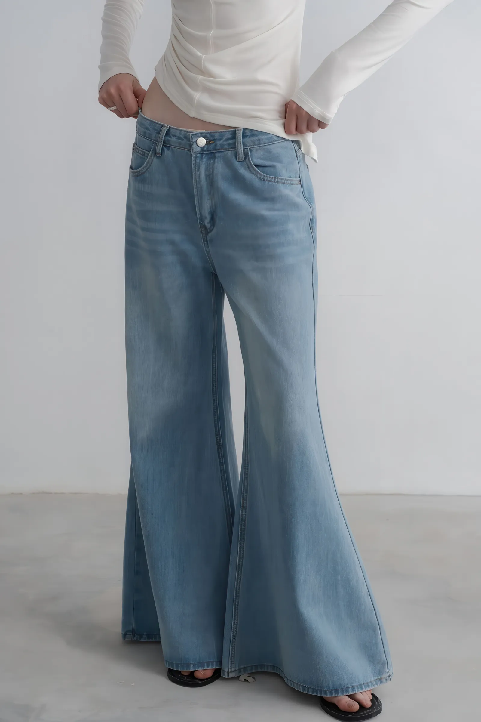 American Casual High-Waisted Flare Jeans