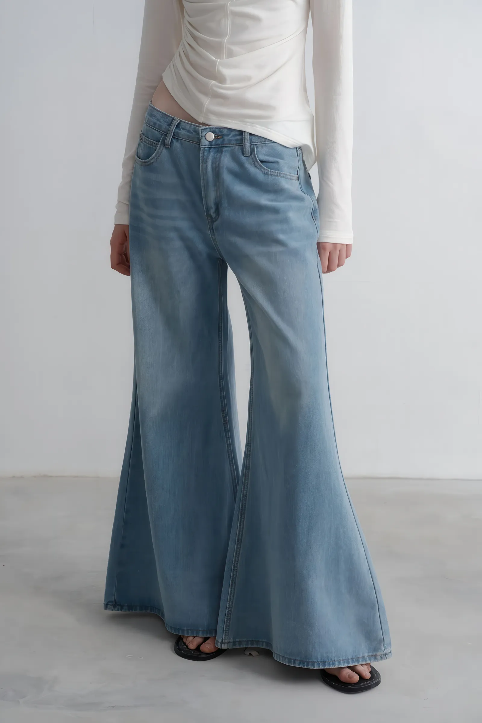 American Casual High-Waisted Flare Jeans