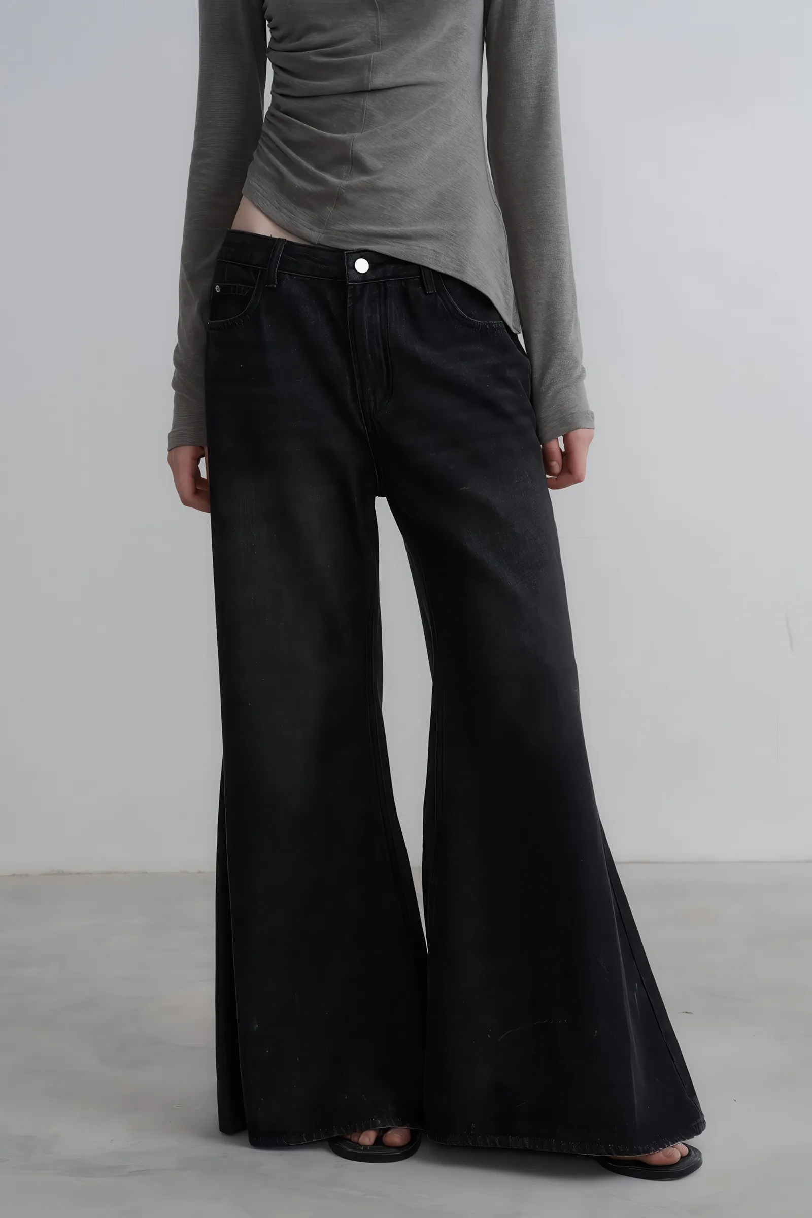 American Casual High-Waisted Flare Jeans