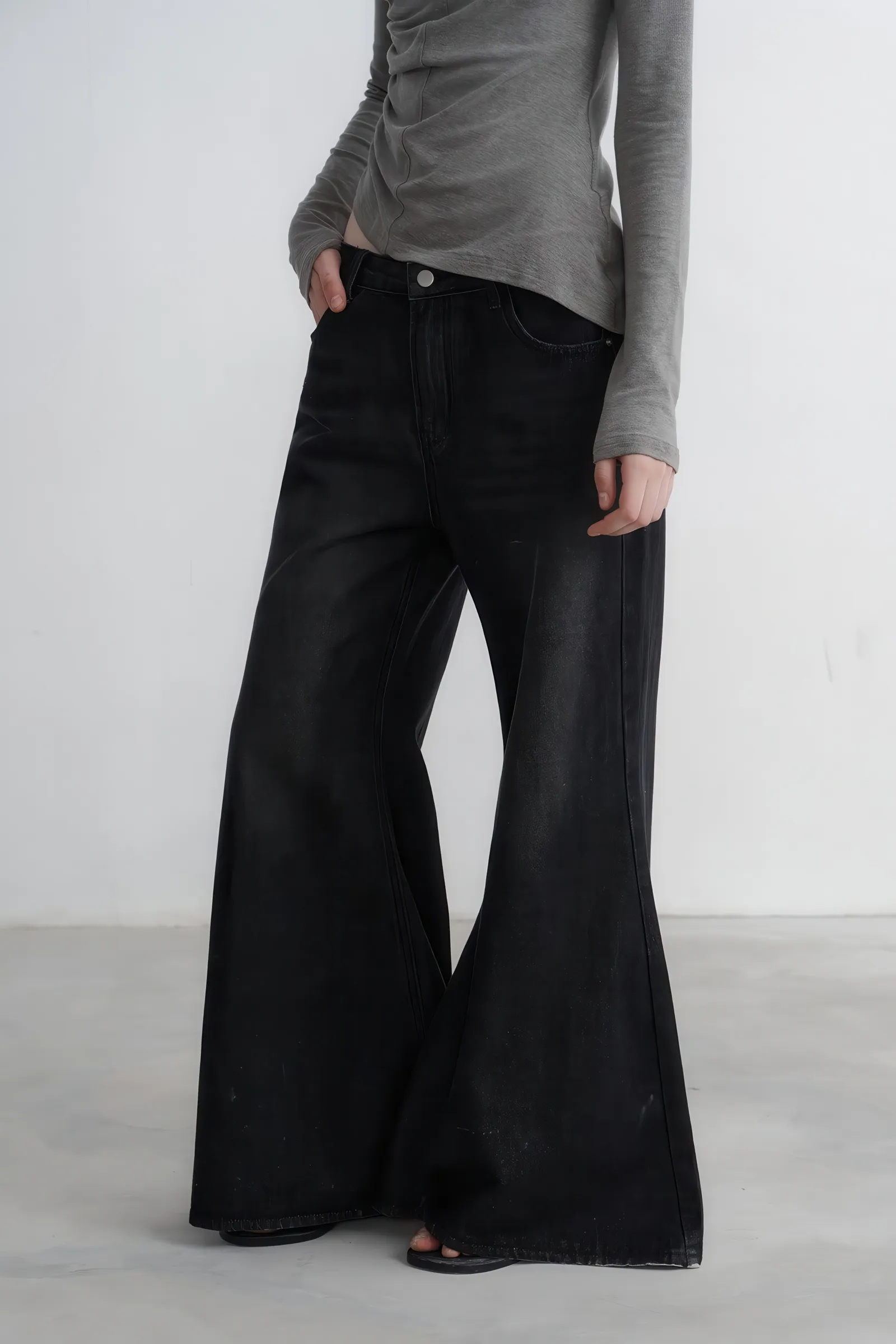 American Casual High-Waisted Flare Jeans
