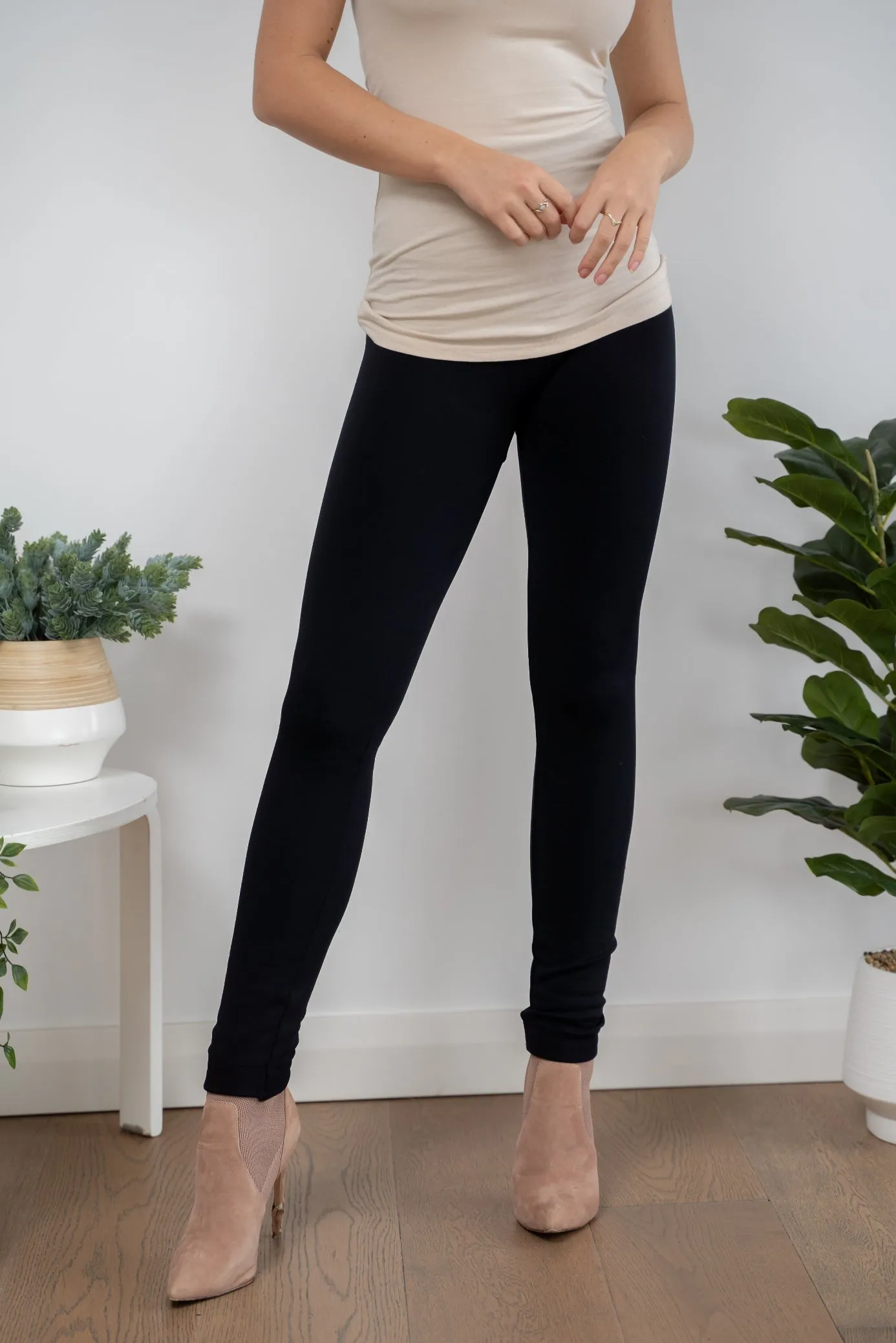 BASIC LEGGINGS