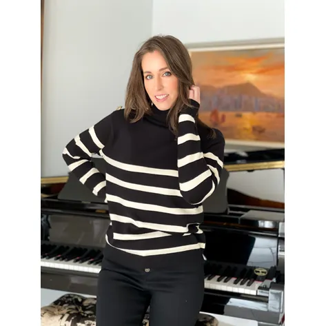 Cuddle me up sweater