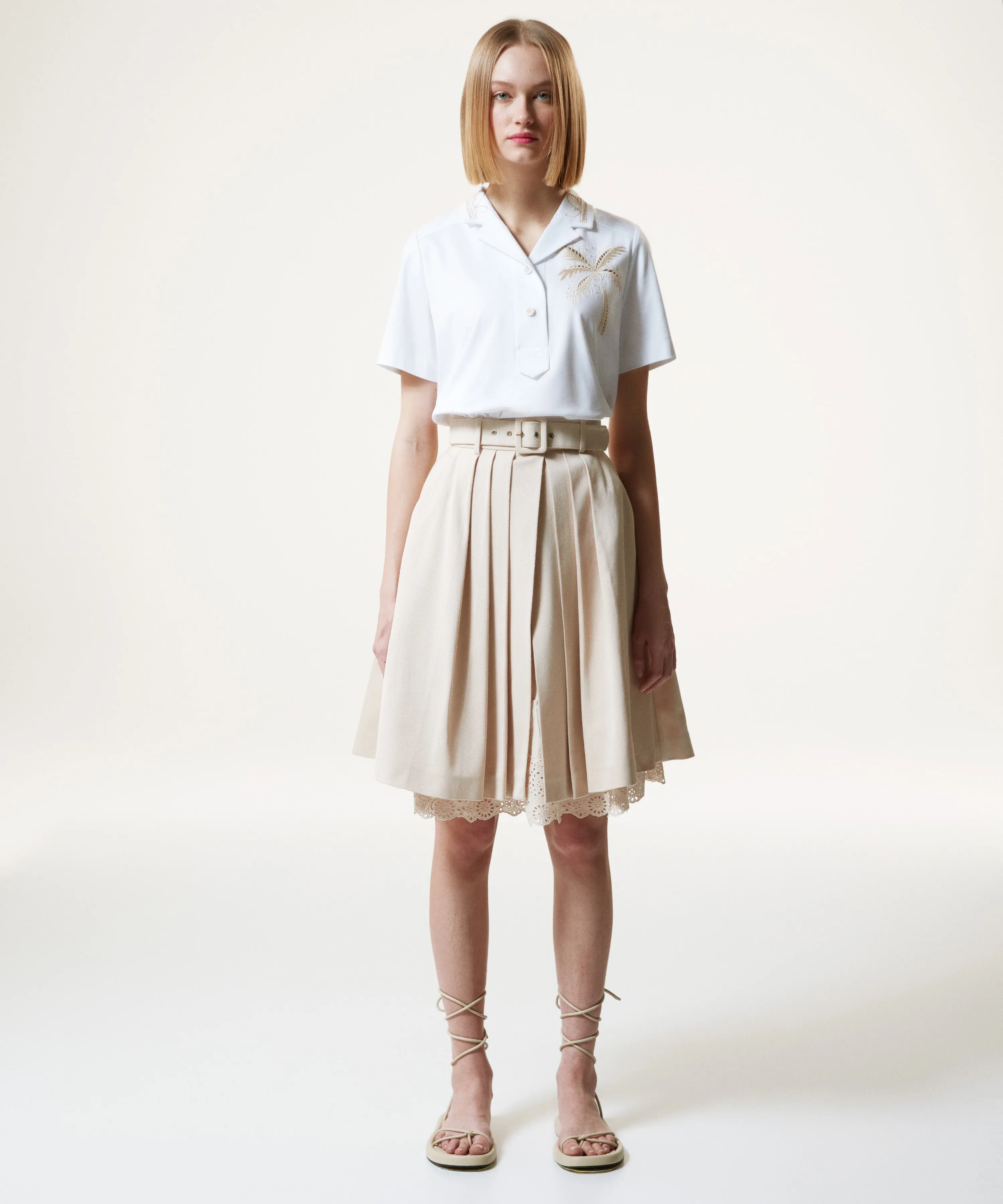Machka Palm-Embroidered Detail Blouse Off White
