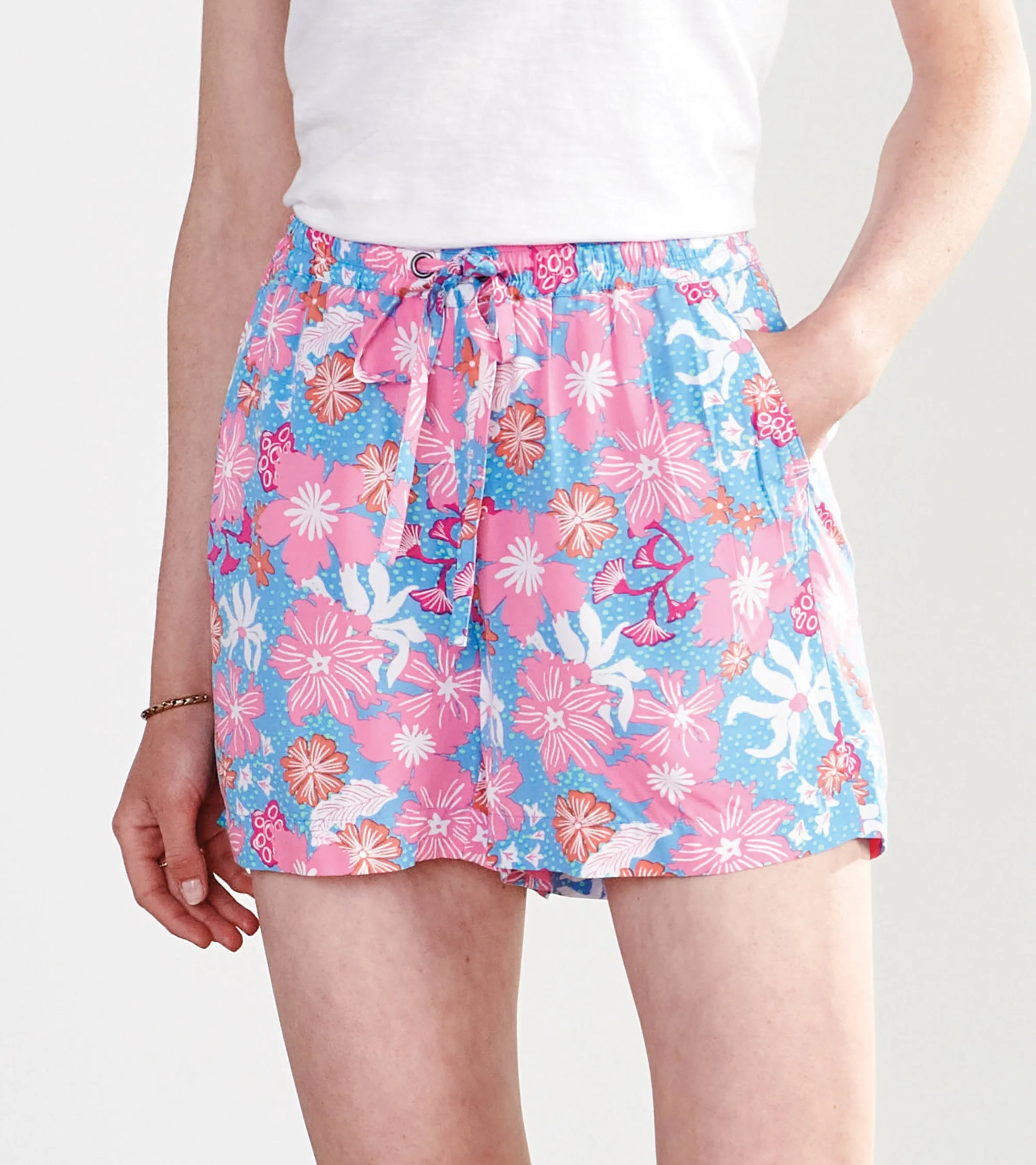 Mia Shorts - Wild Garden