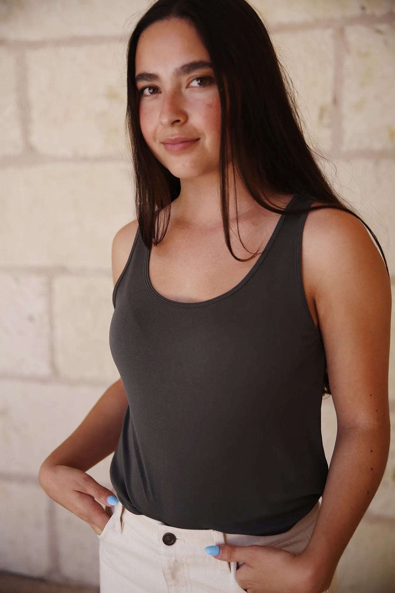 Scoop Neck Slim Tank-GRVE